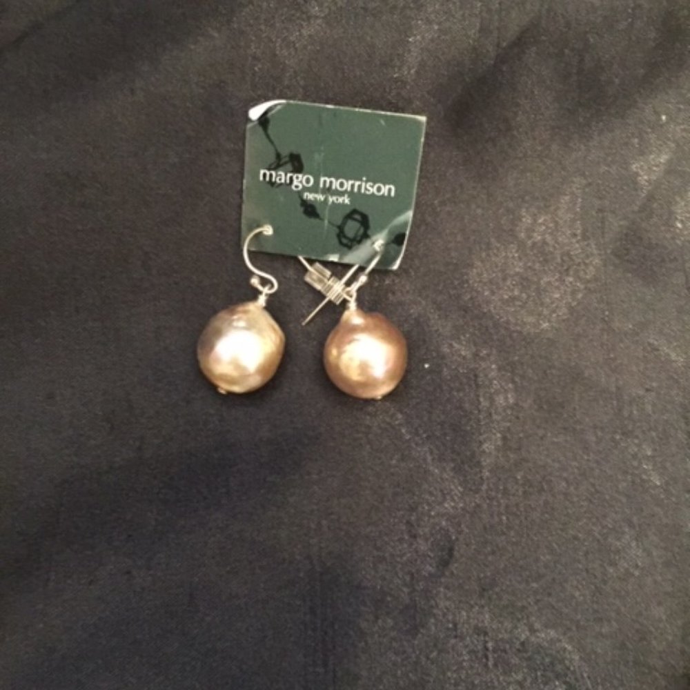 Margo Morrison baroque pearl drop earrings  NWOT